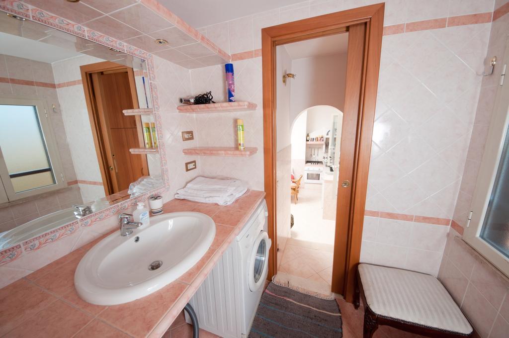Terrazza San Pietro Apartment Рим Екстериор снимка