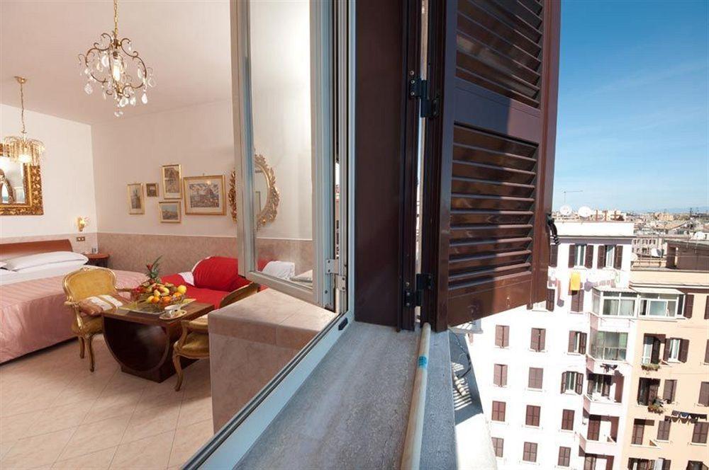 Terrazza San Pietro Apartment Рим Екстериор снимка